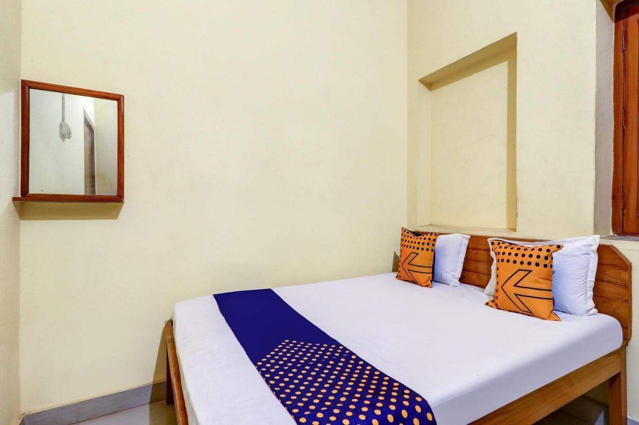 Hotel O Shivaye Rest House Deoghar Eksteriør billede
