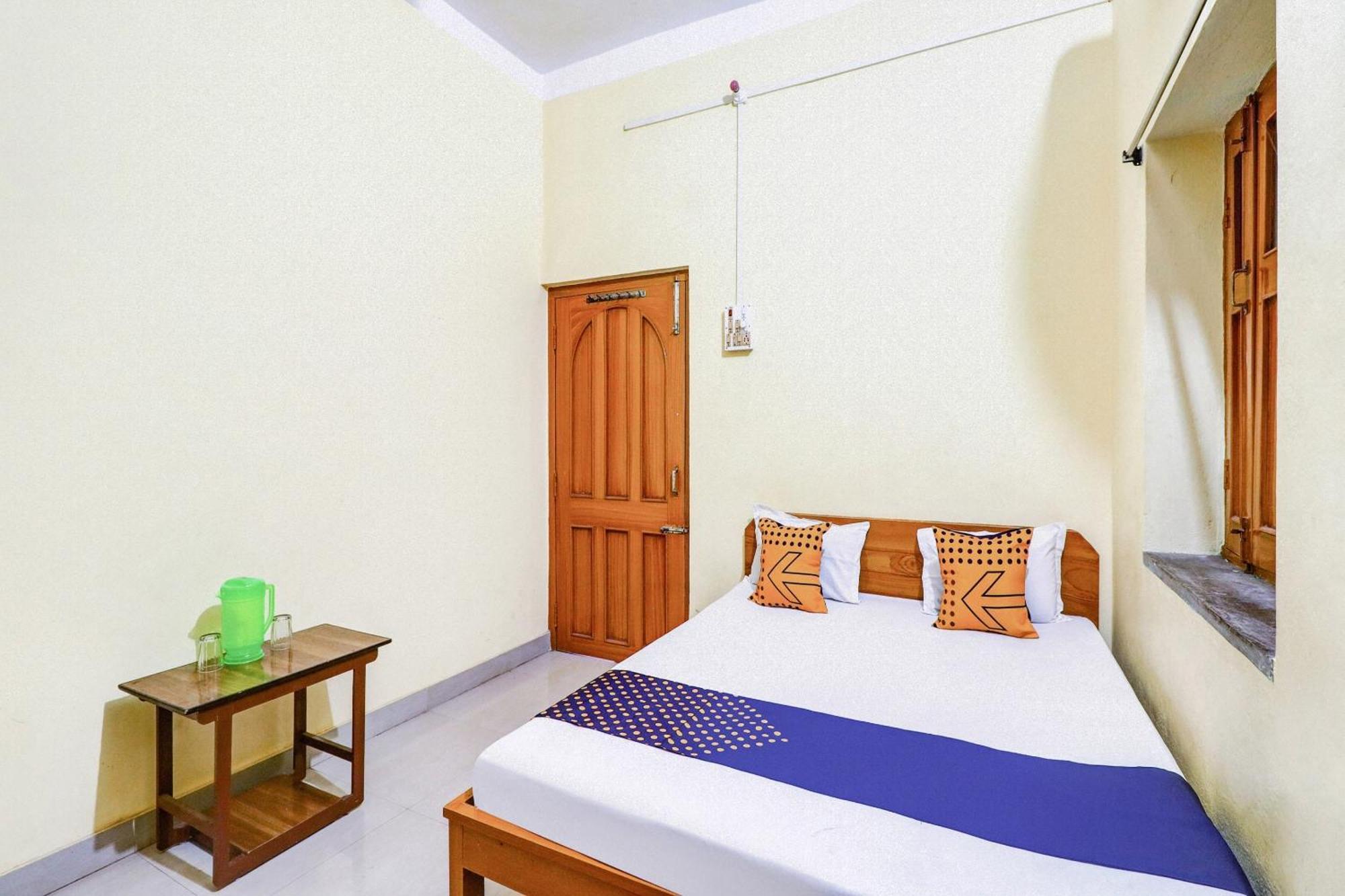 Hotel O Shivaye Rest House Deoghar Eksteriør billede